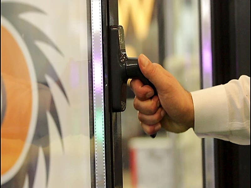 İspanyolet Kollu Cam Balkon